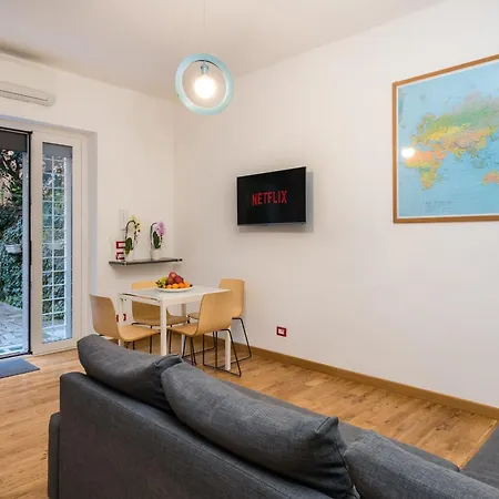 Vaticano 15 Min - Flat Con Giardino, Wi-fi & Netflix