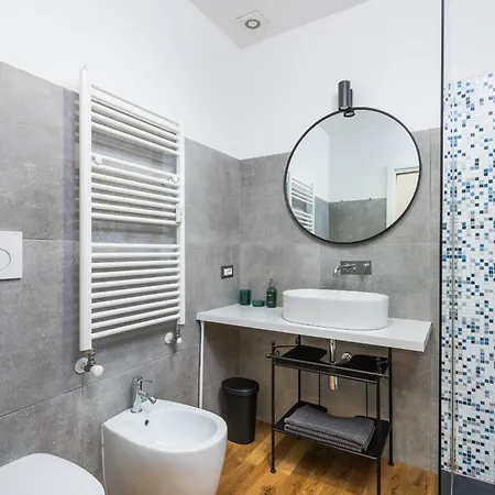 Vaticano 15 Min - Flat Con Giardino, Wi-fi & Netflix